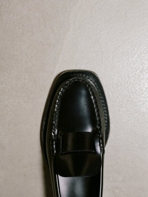 Hereu Sineu Interlaced-detail Slip-on Kadın Makosen Siyah | Türkiye-39AZUFGHR